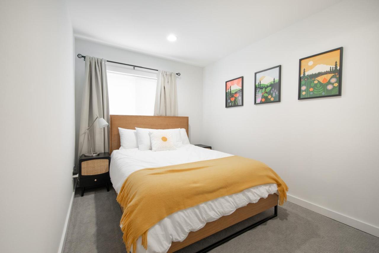 Ballard Home Base - Comfy Modern House In シアトル エクステリア 写真